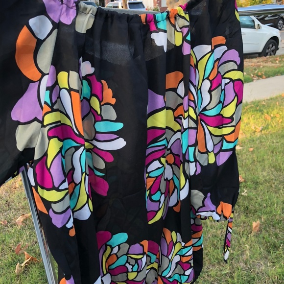 Multicolored Floral Blouse - Picture 2 of 5